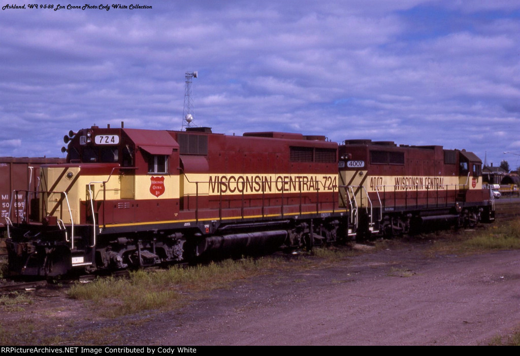 Wisconsin Central GP35 724